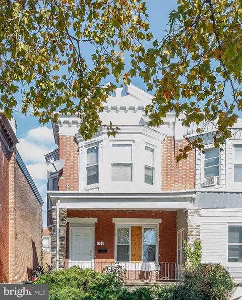 1011 W Duncannon Ave, Philadelphia, PA 19141