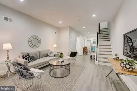1317 S Opal St, Philadelphia, PA 19146