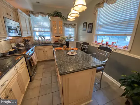 3431 Mercer St, Philadelphia, PA 19134
