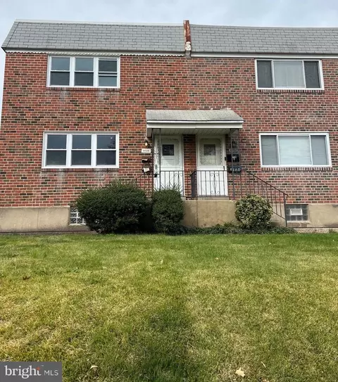 8124 Ferndale St, Philadelphia, PA 19111