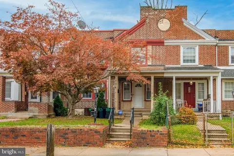 6430 Martins Mill Rd, Philadelphia, PA 19111