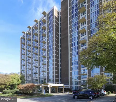 3600 Conshohocken Ave #1806, Philadelphia, PA 19131