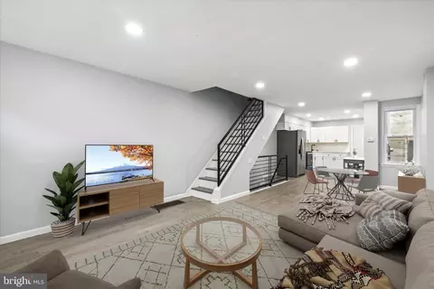 1728 N Hollywood St, Philadelphia, PA 19121