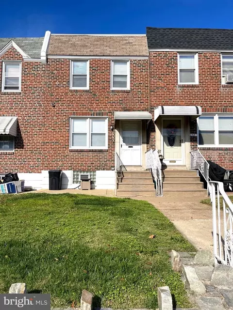 6330 Hegerman St, Philadelphia, PA 19135