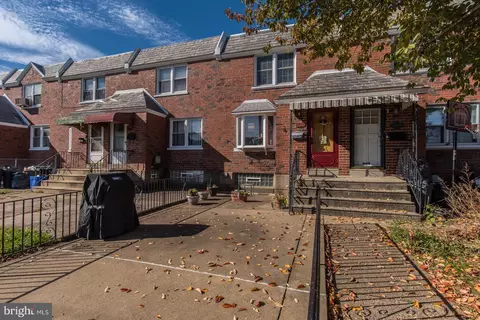 6726 Calvert St, Philadelphia, PA 19149