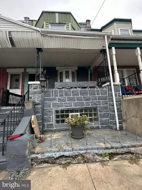 6025 Pine St, Philadelphia, PA 19143