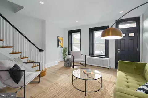 3815 Cresson St, Philadelphia, PA 19127