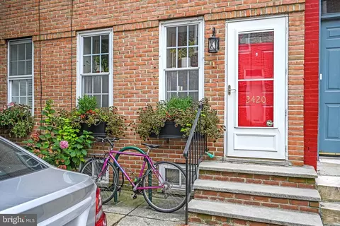 2420 Madison Sq, Philadelphia, PA 19146