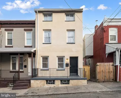 454 E Mechanic St, Philadelphia, PA 19144