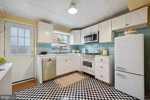 319 Durfor St, Philadelphia, PA 19148
