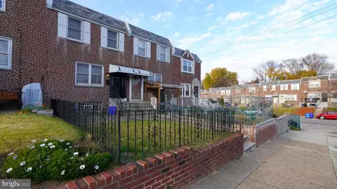 6154 Reach St, Philadelphia, PA 19111