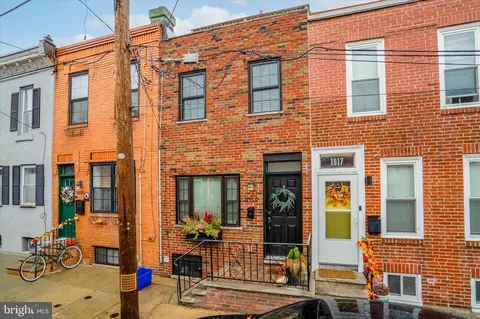 1019 Mercy St, Philadelphia, PA 19148
