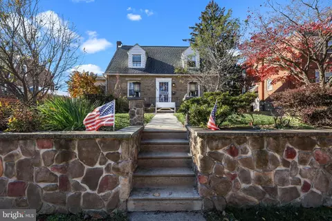 4424 Aberdale Rd, Philadelphia, PA 19136