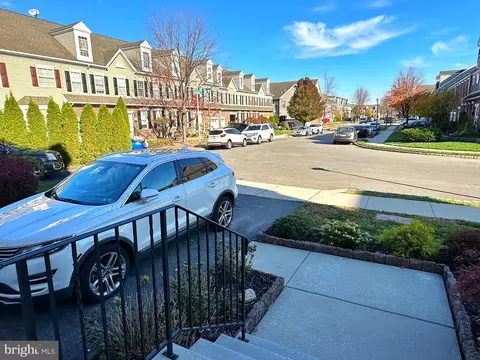 3502 Reserve Blvd, Philadelphia, PA 19145