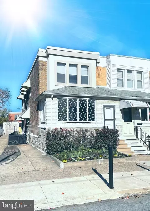 4330 Salmon St, Philadelphia, PA 19137