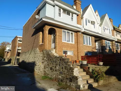 1415 Lardner St, Philadelphia, PA 19149
