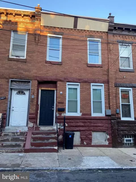 2069 E Lippincott St, Philadelphia, PA 19134