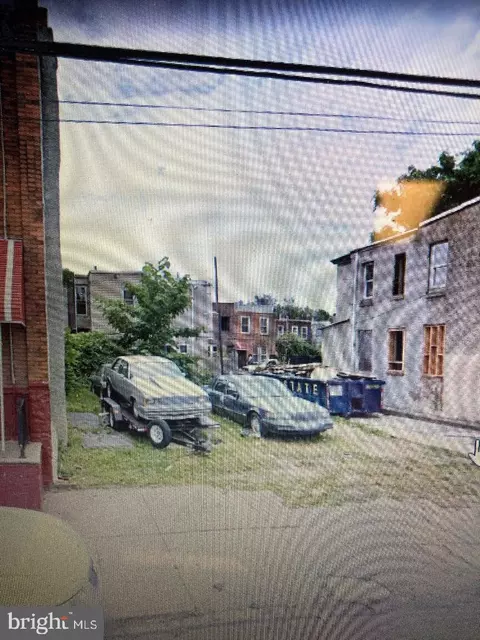 2520 W York St, Philadelphia, PA 19132