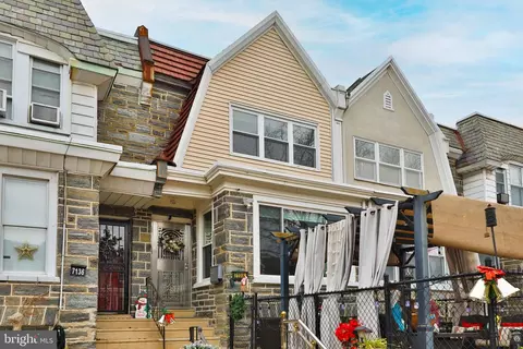 7138 Cottage St, Philadelphia, PA 19135