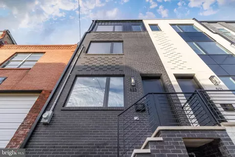 523 Manton St, Philadelphia, PA 19147