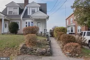 6738 Mitchell St, Philadelphia, PA 19128