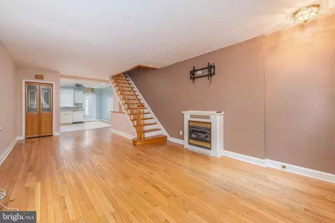 1311 Mifflin St, Philadelphia, PA 19148