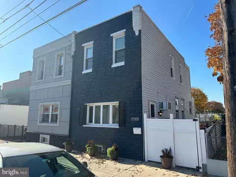 2746 Lefevre St, Philadelphia, PA 19137