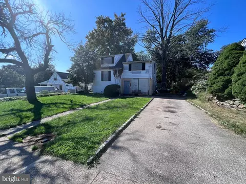 8706 Wissahickon Ave, Philadelphia, PA 19128