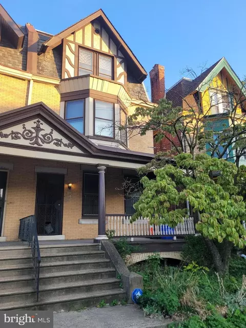 4720 Warrington Ave, Philadelphia, PA 19143