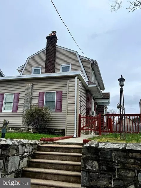 1822 24 Fuller St, Philadelphia, PA 19152