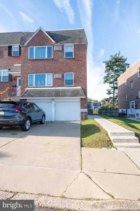 3968 Stevenson Ln, Philadelphia, PA 19114