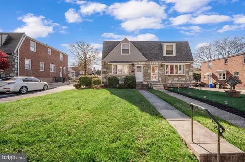 8619 Alicia St, Philadelphia, PA 19115