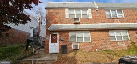 10780 Heather St, Philadelphia, PA 19116