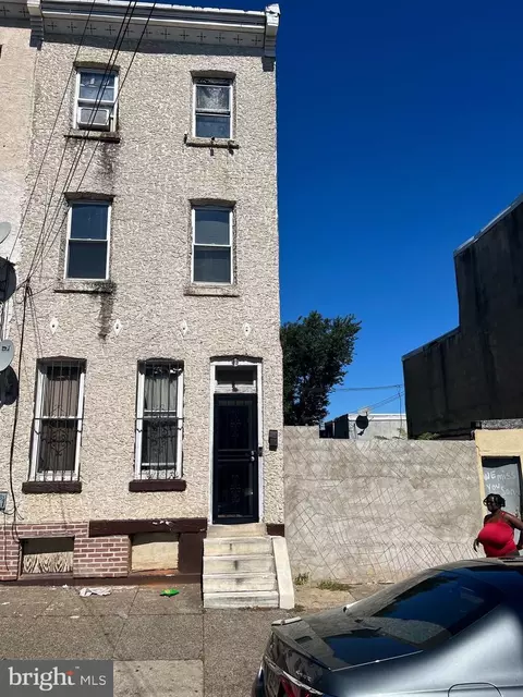 229-31 E Cambria St, Philadelphia, PA 19134