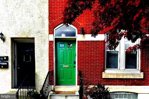 2349 Christian St, Philadelphia, PA 19146