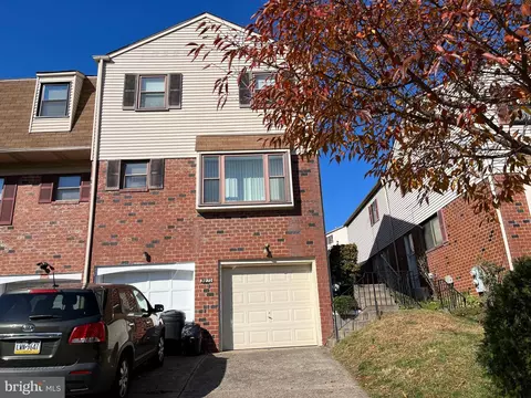 9270 Jamison Ave #A, Philadelphia, PA 19115
