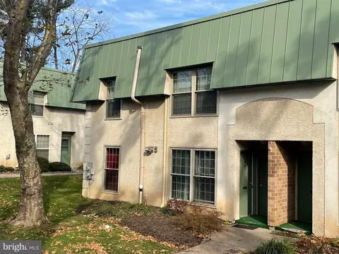 441 Tomlinson Rd #G1, Philadelphia, PA 19116