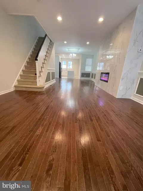1645 Widener Pl, Philadelphia, PA 19141