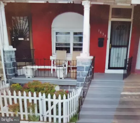 1639 S 54th St, Philadelphia, PA 19143