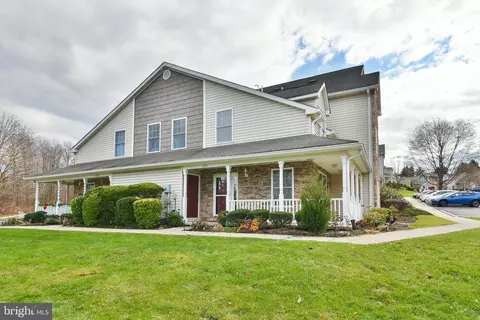 501 Penny Ln #T11, Philadelphia, PA 19111