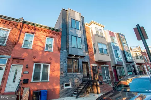 3041 W Harper St, Philadelphia, PA 19130