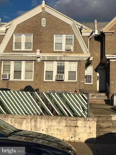 3557 Vista St, Philadelphia, PA 19136