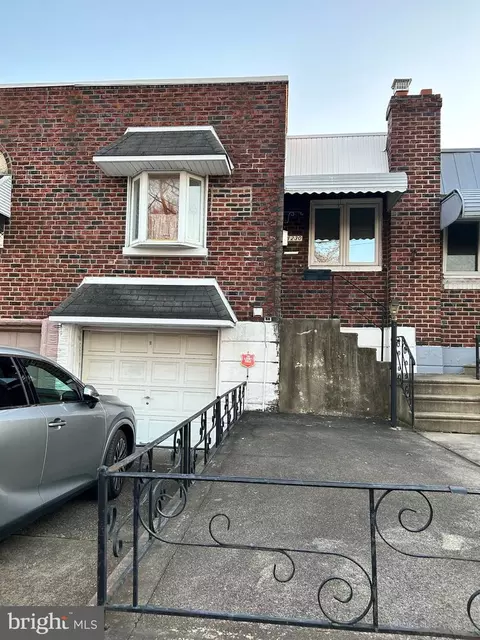 1230 E Cayuga St, Philadelphia, PA 19124