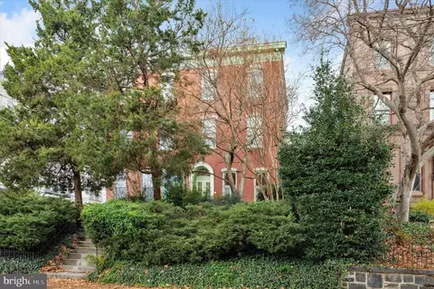 2229 Green St #3, Philadelphia, PA 19130