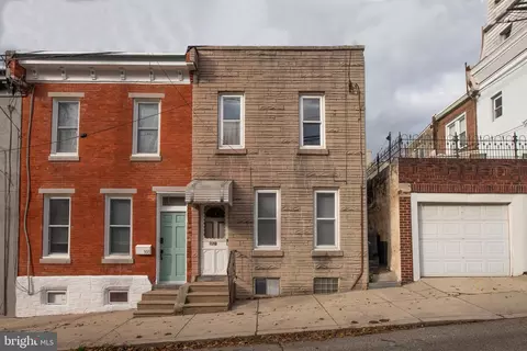 170 Markle St, Philadelphia, PA 19127