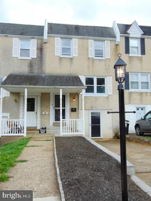 2836 Woodbridge Rd, Philadelphia, PA 19114