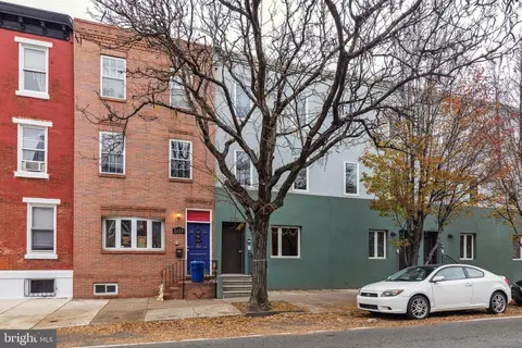 2127 Christian St #3, Philadelphia, PA 19146