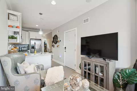 431 W Berks St, Philadelphia, PA 19122