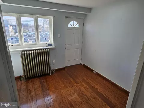 7055 Elmwood Ave, Philadelphia, PA 19142