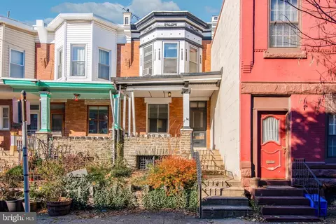 870 N 27th St, Philadelphia, PA 19130